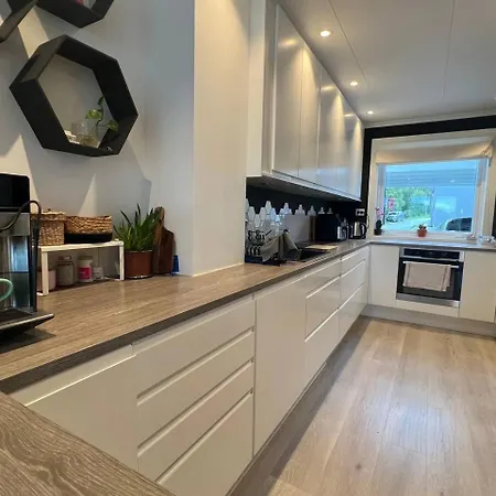 Homestay Cozy Urban Single Alesund