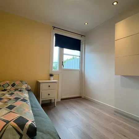 Homestay Cozy Urban Single *