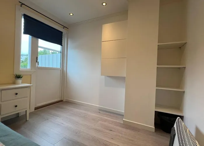 Cozy Urban Single Kwatera prywatna *